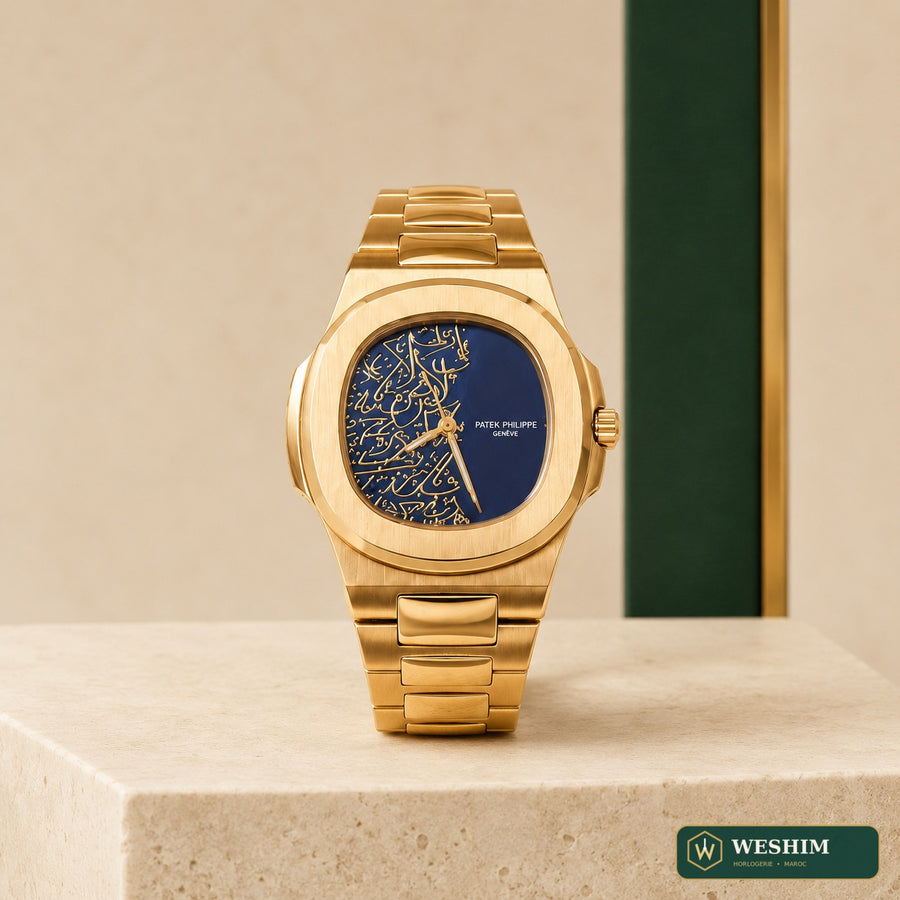 Patek Philippe Nautilus Or – Cadran bleu à calligraphie arabe (configuration custom)