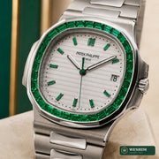 Patek Philippe Nautilus Émeraude – Cadran blanc (configuration custom)