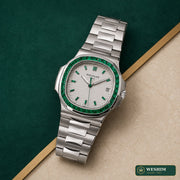 Patek Philippe Nautilus Émeraude – Cadran blanc (configuration custom)
