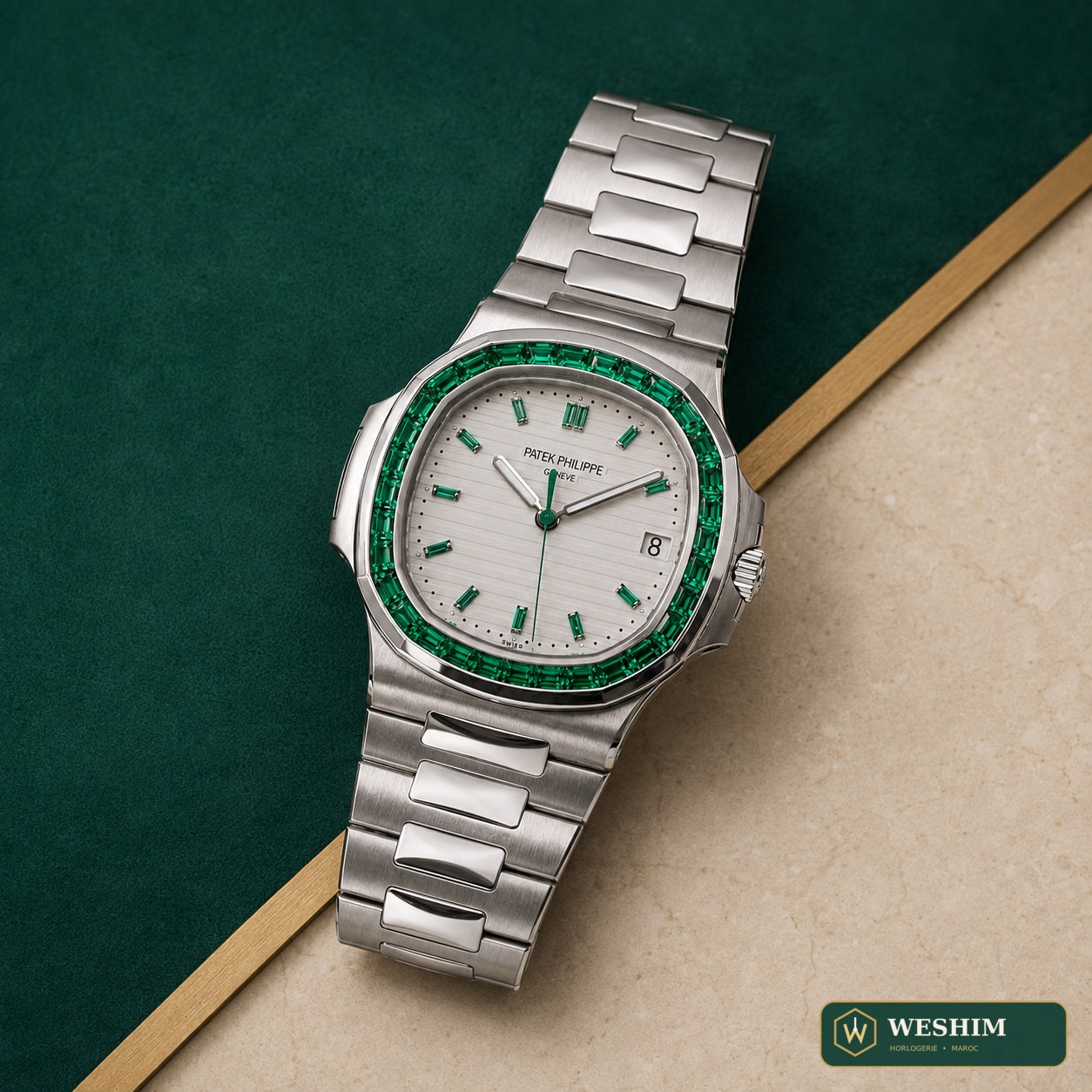 Patek Philippe Nautilus Émeraude – Cadran blanc (configuration custom)