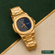 Patek Philippe Nautilus Or – Cadran bleu à calligraphie arabe (configuration custom)